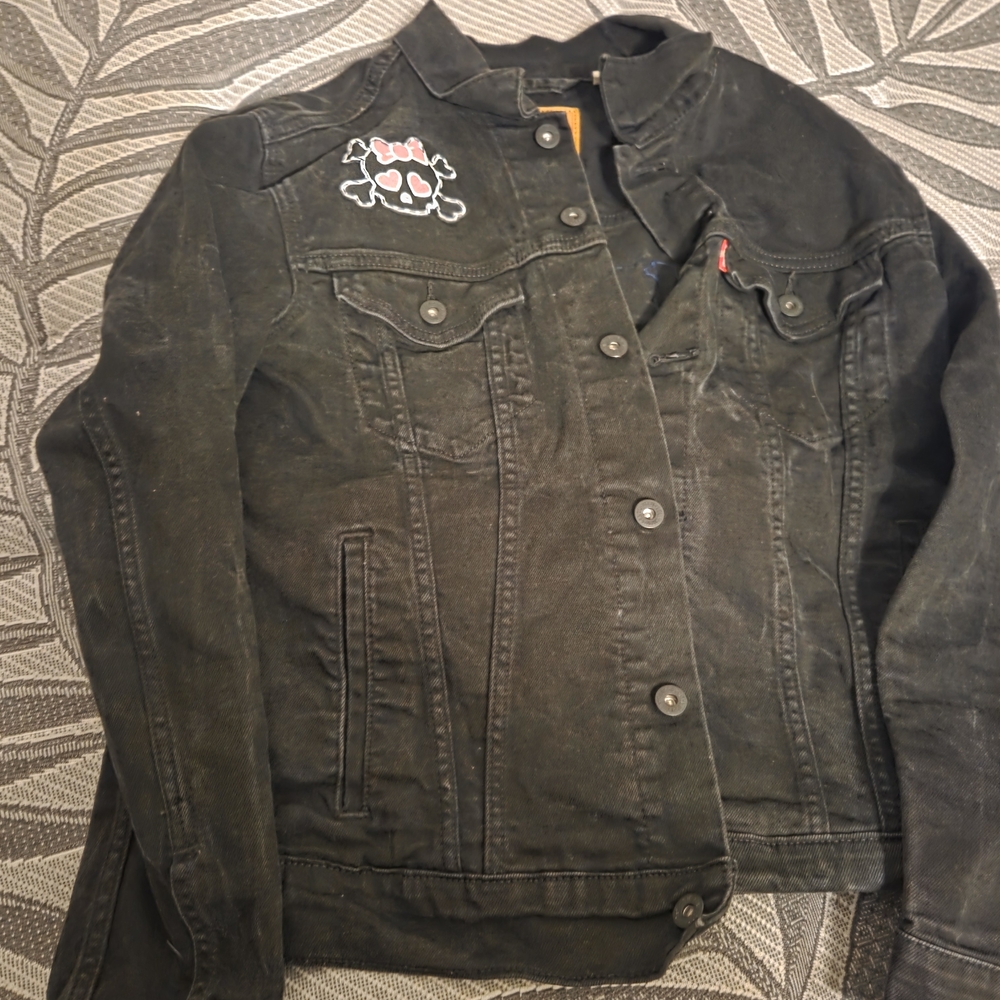 Levi's Black Jean Jacket with Skull Patch